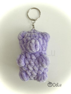 Háčkovaný přívěsek gumový medvídek s pískátkem světle fialový